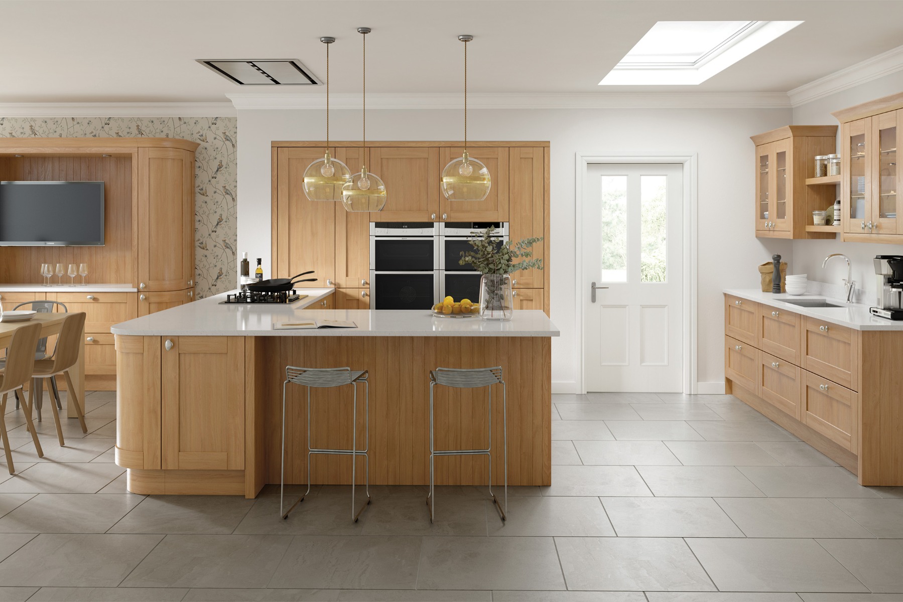 The Cambridge kitchen in oak — a warm classic shaker with a central island
